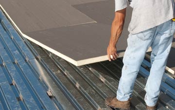 benefits of insulating Soundwell flat roofing